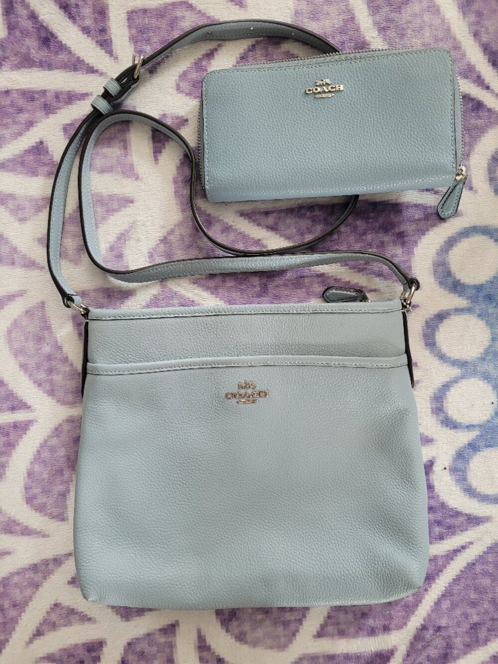 Coach crossbody purse